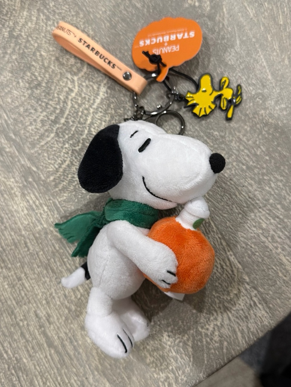 Starbucks Snoopy Plush & Woodstock Bag Charm/Keychain.